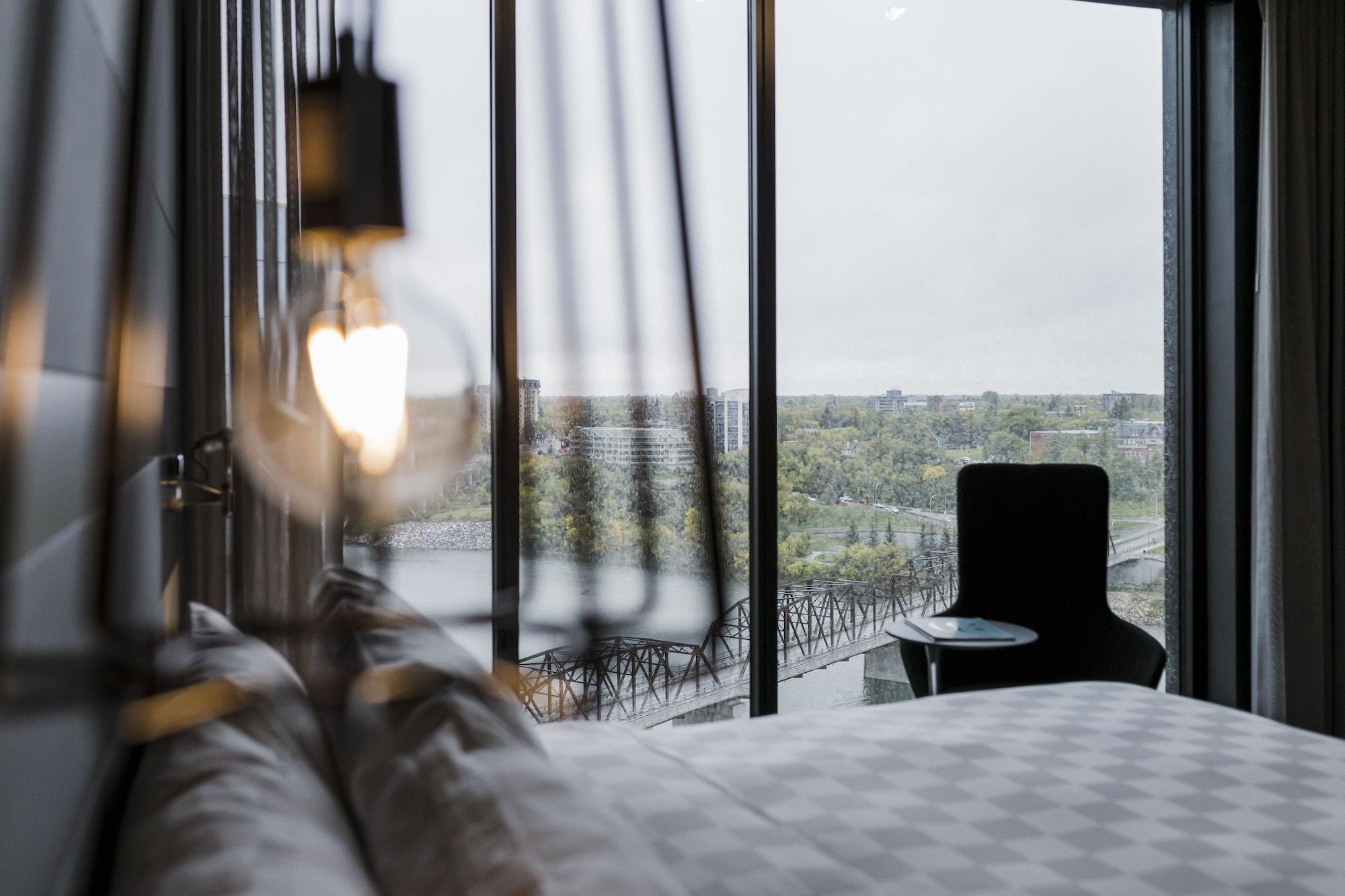Alt Hotel Saskatoon Exterior photo